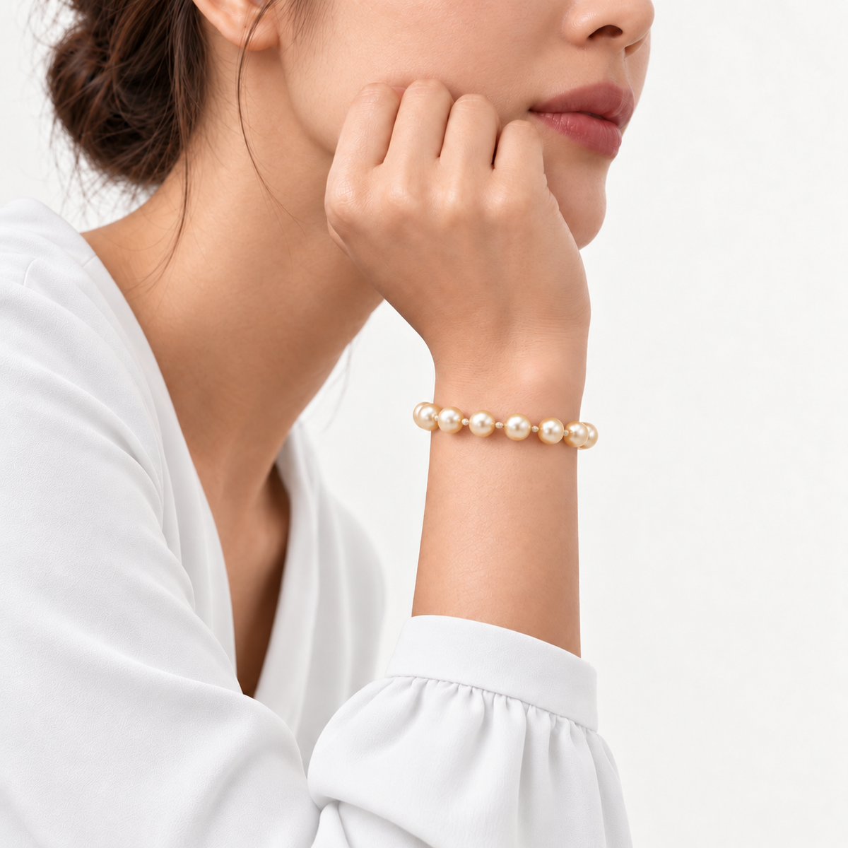 Akoya Soft Pinkish Overtone Pearl Bracelet