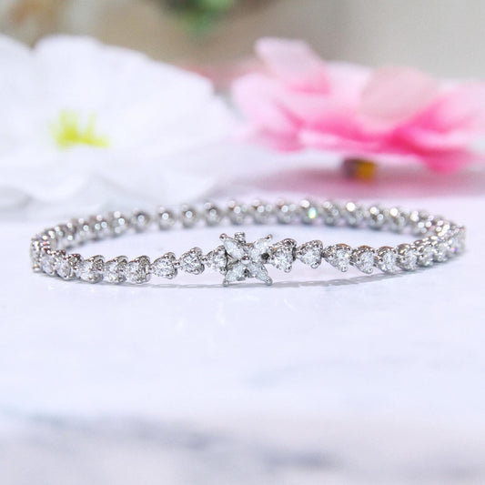 Gemstones and Diamonds Bracelet and Bangles Collection
