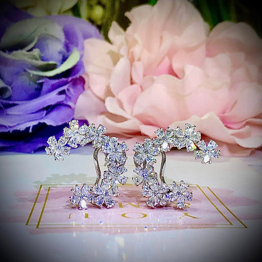 [For Rent] Majestic Pear Cascade Sparkle (To Buy: $82,368)