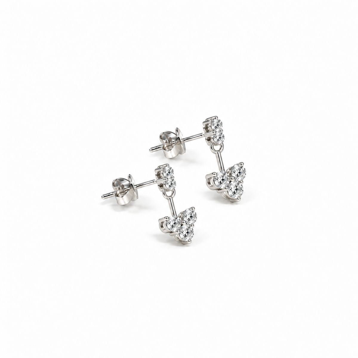 Dangling Heart-shaped Diamond Earrings