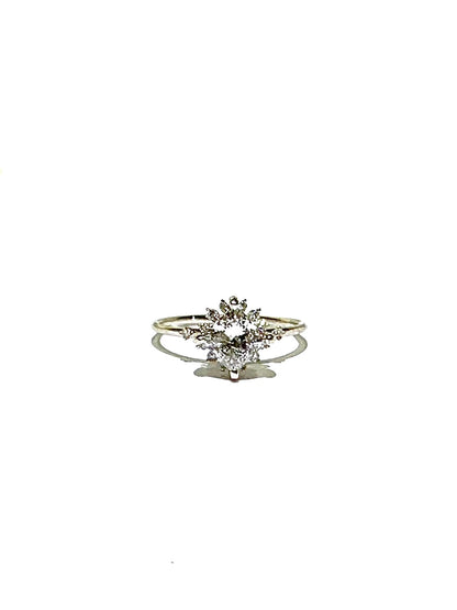 Fleurline Ring